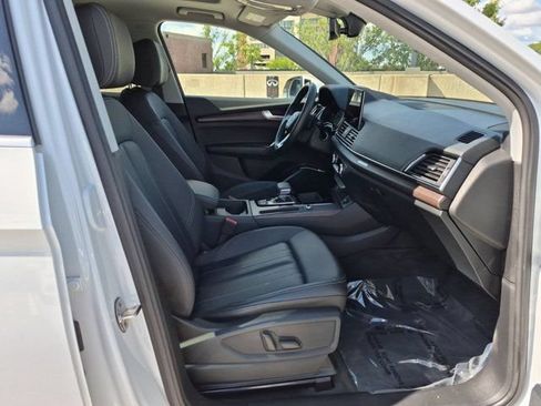 Used 2023 Audi Q5 2.0T Premium w/ Convenience Package AWD/4WD image 20