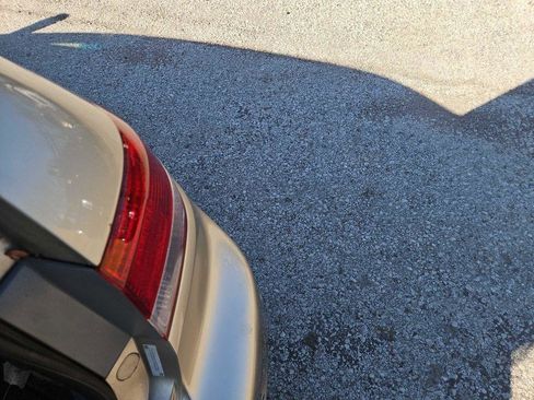 Used 2003 Honda Accord LX image 36