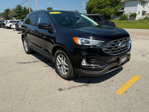 Used 2022 Ford Edge SEL w/ Convenience Package AWD/4WD image 3