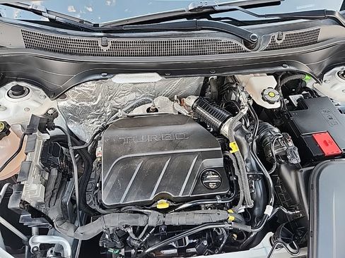 Certified 2025 Chevrolet Trax ACTIV w/ Driver Confidence Package FWD image 44