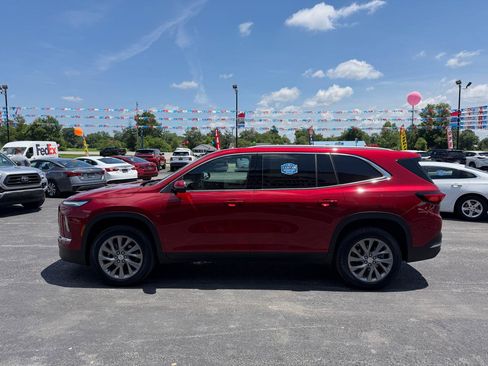 Used 2026 Buick Enclave Preferred FWD image 9