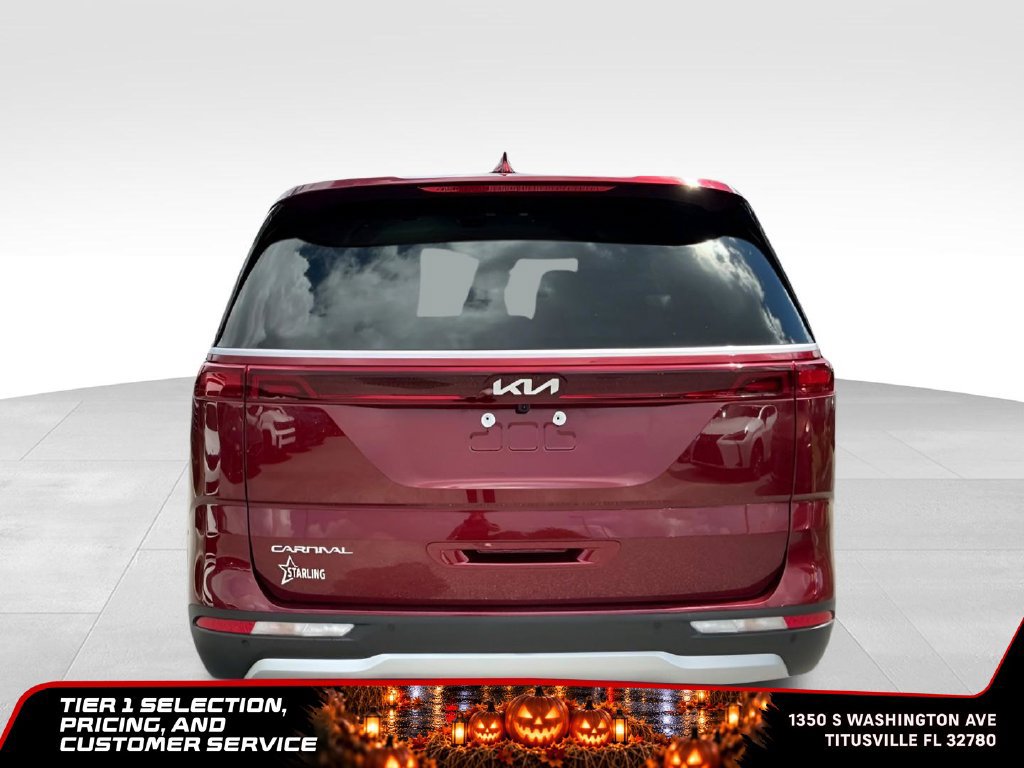 Used 2024 Kia Carnival EX FWD image 6