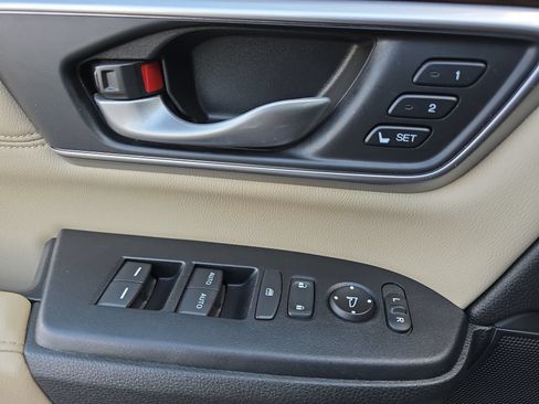 Certified 2022 Honda CR-V EX-L image 29