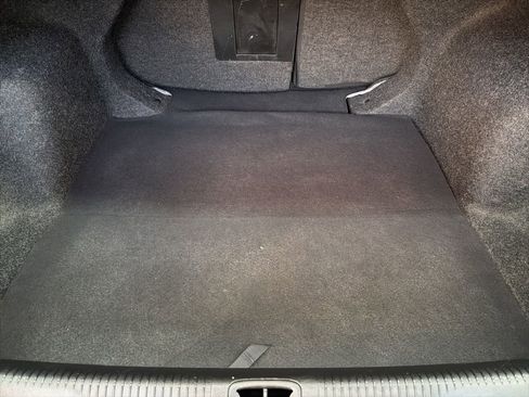 Used 2016 Chrysler 200 S FWD image 10
