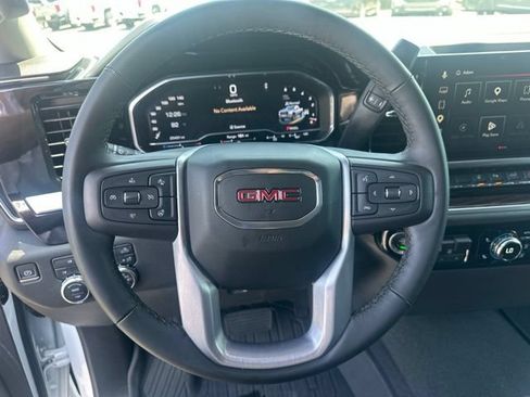 Used 2024 GMC Sierra 2500 SLE w/ SLE Value Package; AWD/4WD image 19
