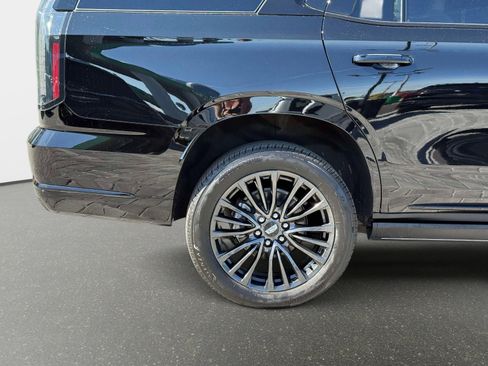 Used 2026 Cadillac Escalade Platinum Sport image 15