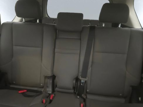 Used 2023 Lexus GX 460 Premium w/ Premium Package image 35