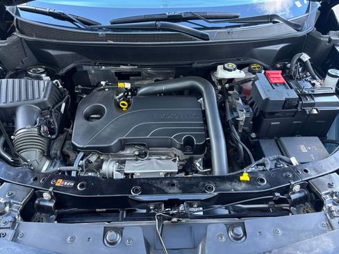 Used 2025 Chevrolet Equinox LT image 28