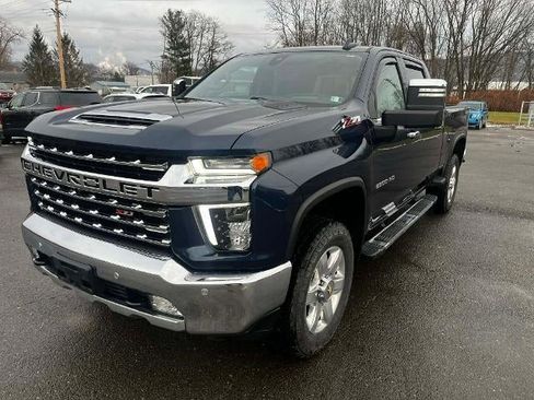 Used 2022 Chevrolet Silverado 2500 LTZ w/ LTZ Premium Package image 4