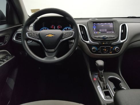 Used 2022 Chevrolet Equinox LS AWD/4WD image 22