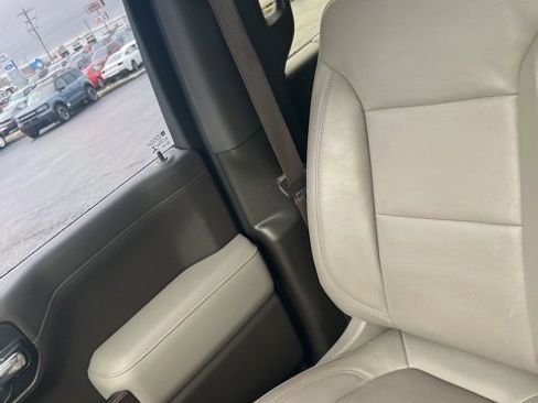 Used 2019 GMC Sierra 1500 SLT image 24