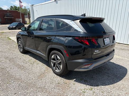 Used 2025 Hyundai Tucson SEL FWD image 5