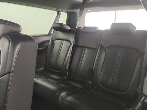 Used 2024 Jeep Wagoneer L Series II w/ Flexible Seating Group AWD/4WD image 37