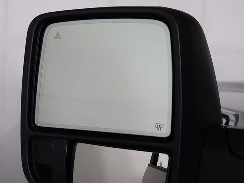 Used 2024 RAM 2500 Laramie AWD/4WD image 32