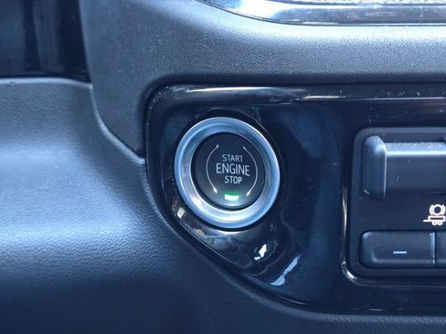 Used 2023 Chevrolet Silverado 1500 ZR2 w/ Technology Package AWD/4WD image 36
