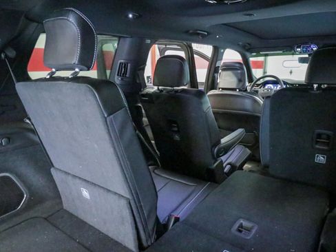 Used 2024 Jeep Grand Cherokee L Overland w/ Advanced Protech Group III AWD/4WD image 33