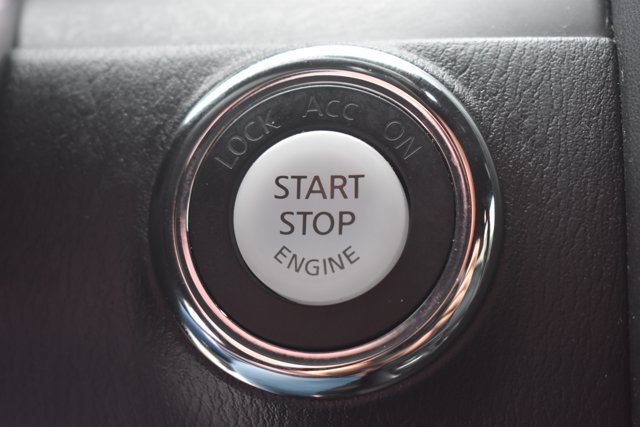 Used 2024 Nissan Armada SL w/ Midnight Edition Package RWD image 31