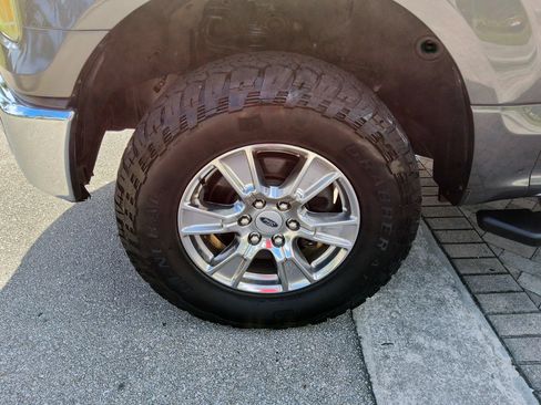 Used 2016 Ford F150 XLT w/ Equipment Group 302A Luxury AWD/4WD image 48
