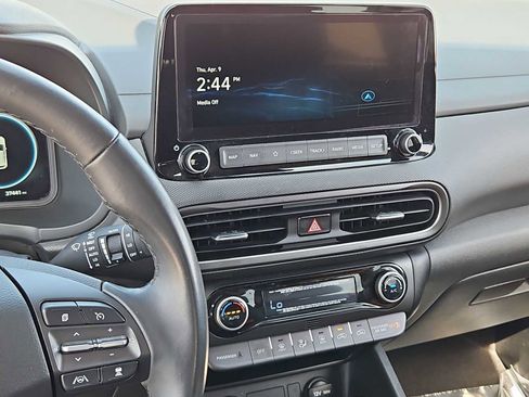 Certified 2023 Hyundai Kona Limited image 27