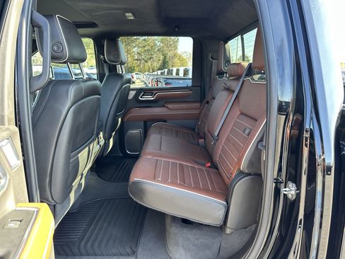 Certified 2024 GMC Sierra 2500 Denali Ultimate image 21