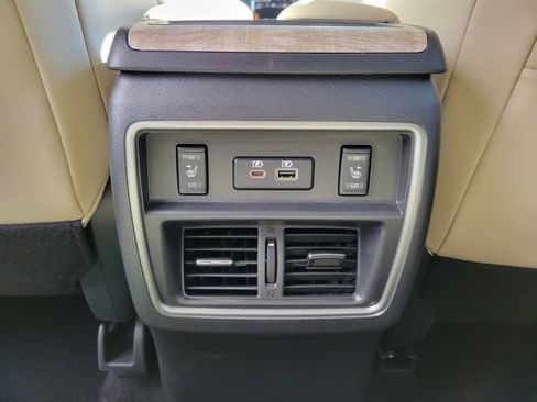 Used 2024 Nissan Murano SL w/ Cargo Package image 19