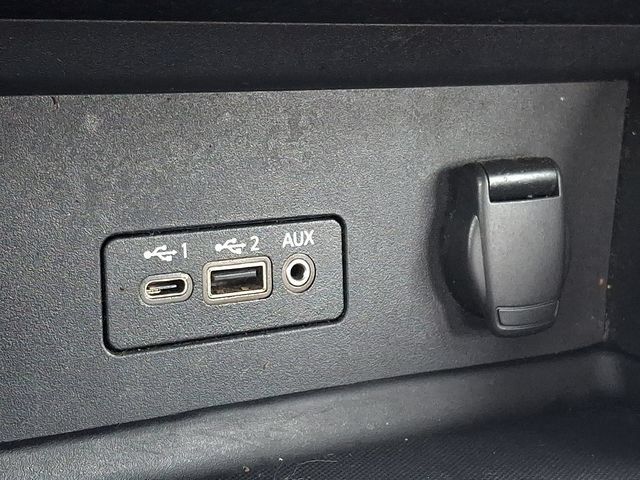 Used 2020 Nissan Sentra SV FWD image 22