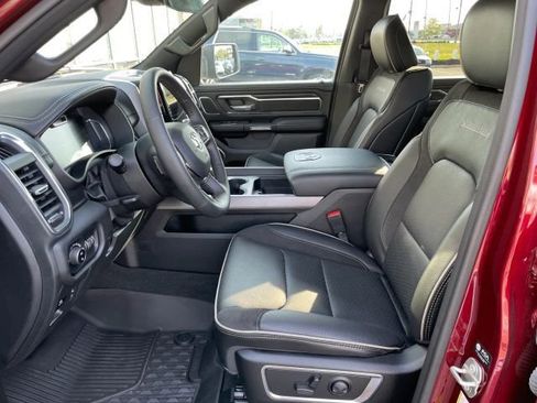 Used 2024 RAM 1500 Laramie AWD/4WD image 26