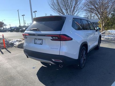 Certified 2024 Toyota Grand Highlander MAX Platinum image 8