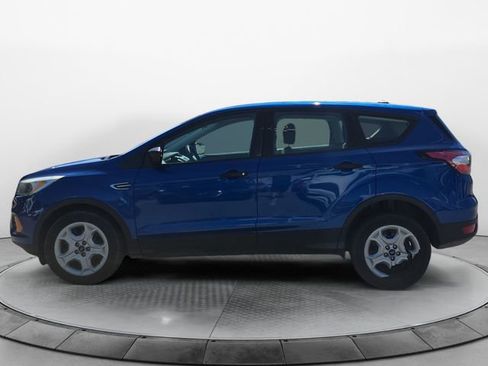 Used 2017 Ford Escape S image 2
