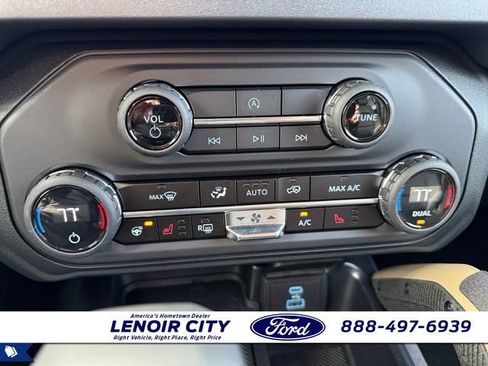 New 2025 Ford Bronco Badlands w/ Sasquatch Package image 26