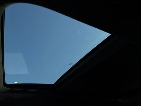 New 2026 Chrysler Pacifica Pinnacle image 21