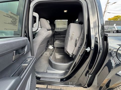 New 2025 Toyota Tacoma SR5 image 27