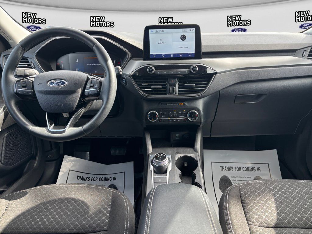 Used 2023 Ford Escape Active AWD/4WD image 11