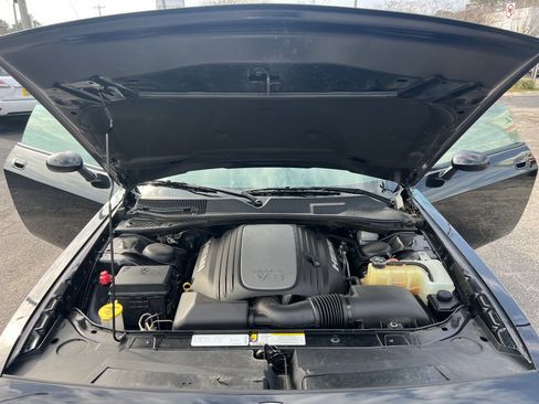 Used 2009 Dodge Challenger R/T image 12