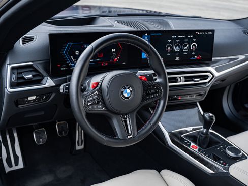 Used 2024 BMW M4 Coupe w/ Executive Package image 23