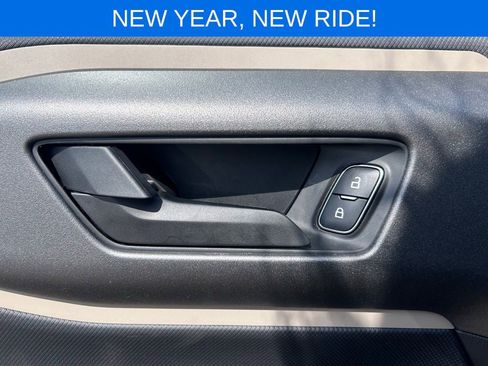 Used 2025 Ford Bronco Sport Big Bend image 13