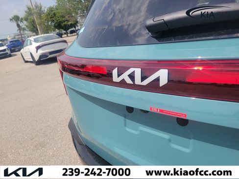 New 2026 Kia Seltos S FWD image 10