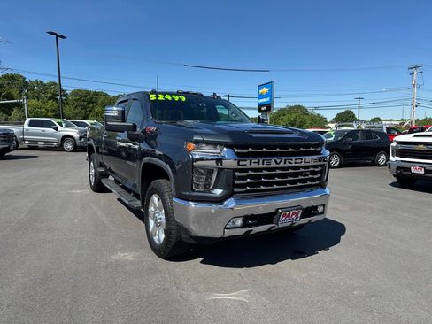 Used 2020 Chevrolet Silverado 2500 LTZ w/ LTZ Plus Package AWD/4WD image 2