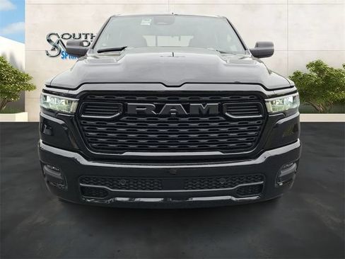 New 2026 RAM 1500 Express AWD/4WD image 8
