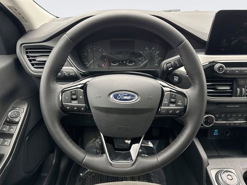 Used 2022 Ford Escape SE w/ Convenience Package image 12