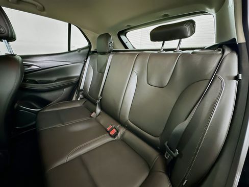 Used 2024 Buick Encore GX Sport Touring image 26