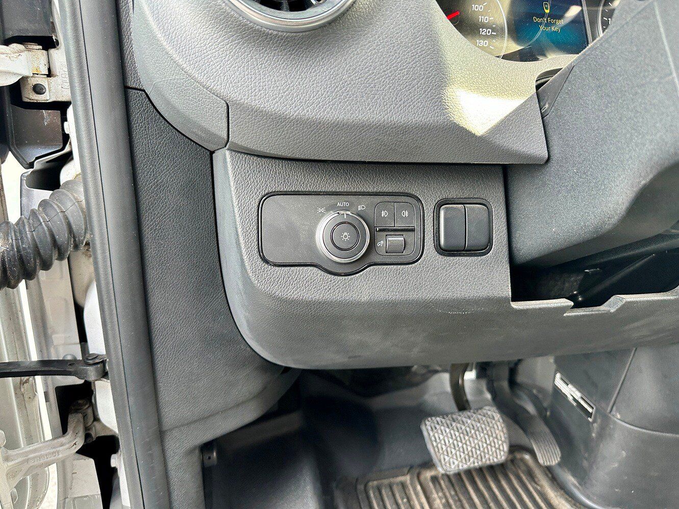 Used 2019 Mercedes-Benz Sprinter 170 image 19