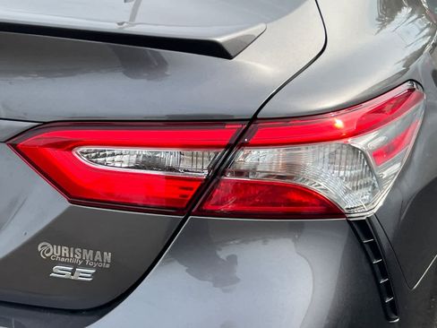 Used 2019 Toyota Camry SE image 17