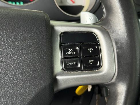 Used 2014 Dodge Challenger SXT Plus image 25