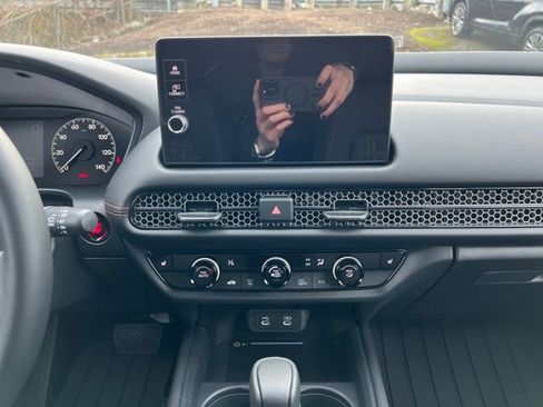 New 2026 Honda HR-V Sport image 22