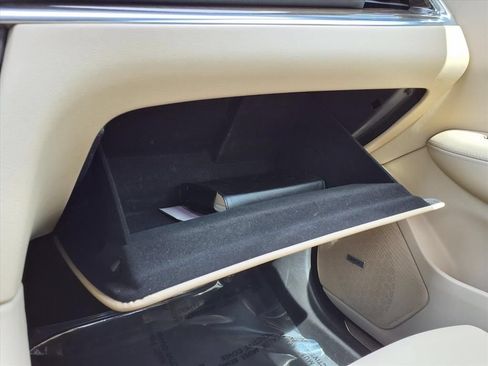 Used 2018 Cadillac XT5 FWD image 21