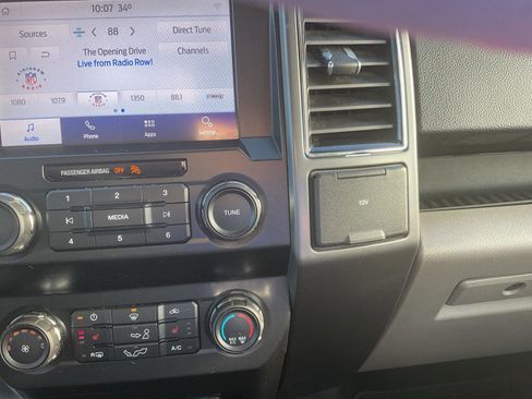 Used 2020 Ford F150 XLT w/ Equipment Group 302A Luxury image 16