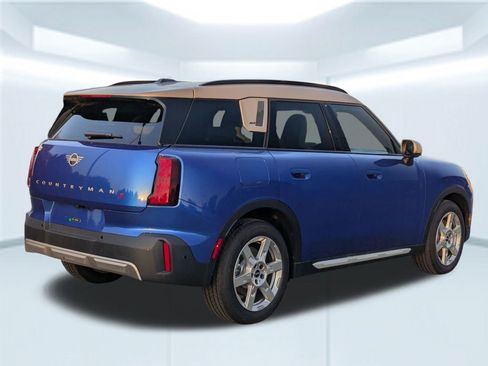 New 2025 MINI Cooper Countryman S w/ Comfort Package Max AWD/4WD image 5
