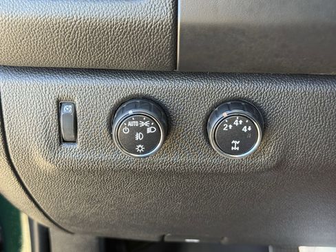 Used 2015 Chevrolet Colorado LT w/ Luxury Package image 24