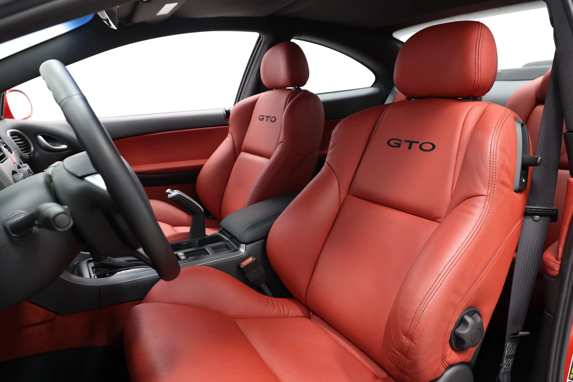 Used 2005 Pontiac GTO RWD image 3